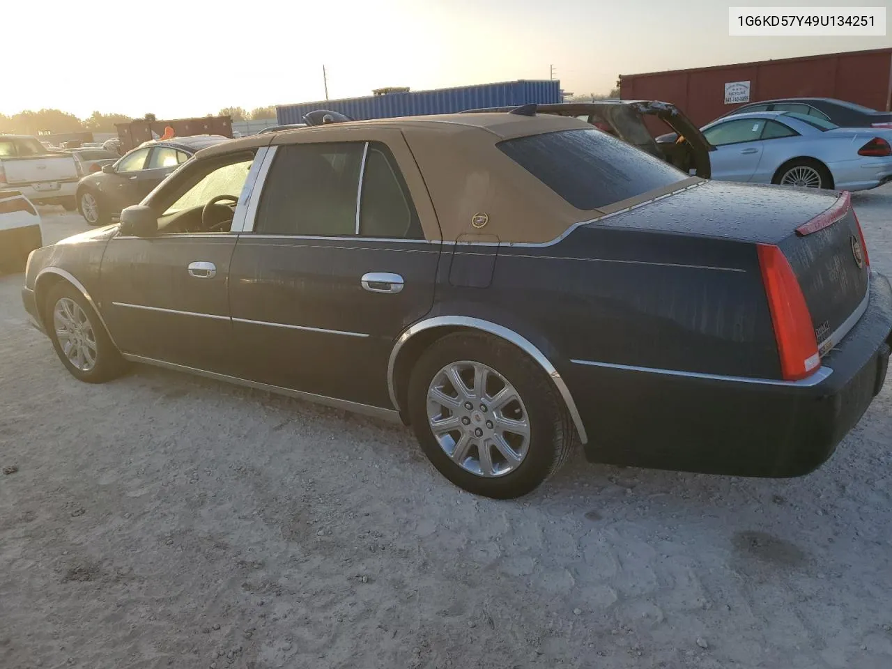 2009 Cadillac Dts VIN: 1G6KD57Y49U134251 Lot: 76837664