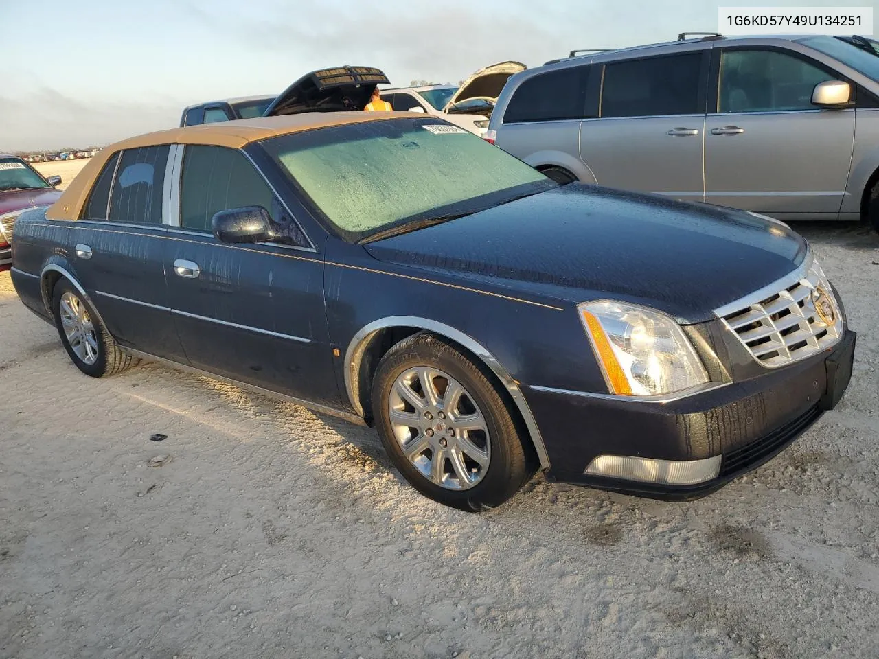 2009 Cadillac Dts VIN: 1G6KD57Y49U134251 Lot: 76837664