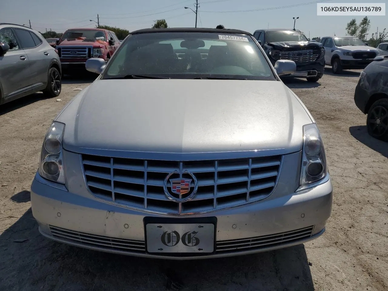 2010 Cadillac Dts Luxury Collection VIN: 1G6KD5EY5AU136789 Lot: 70457734