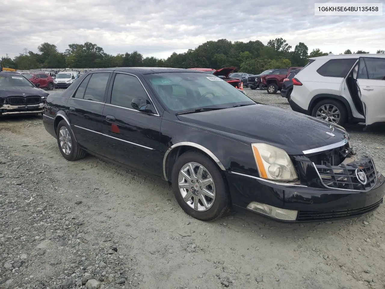 1G6KH5E64BU135458 2011 Cadillac Dts Premium Collection