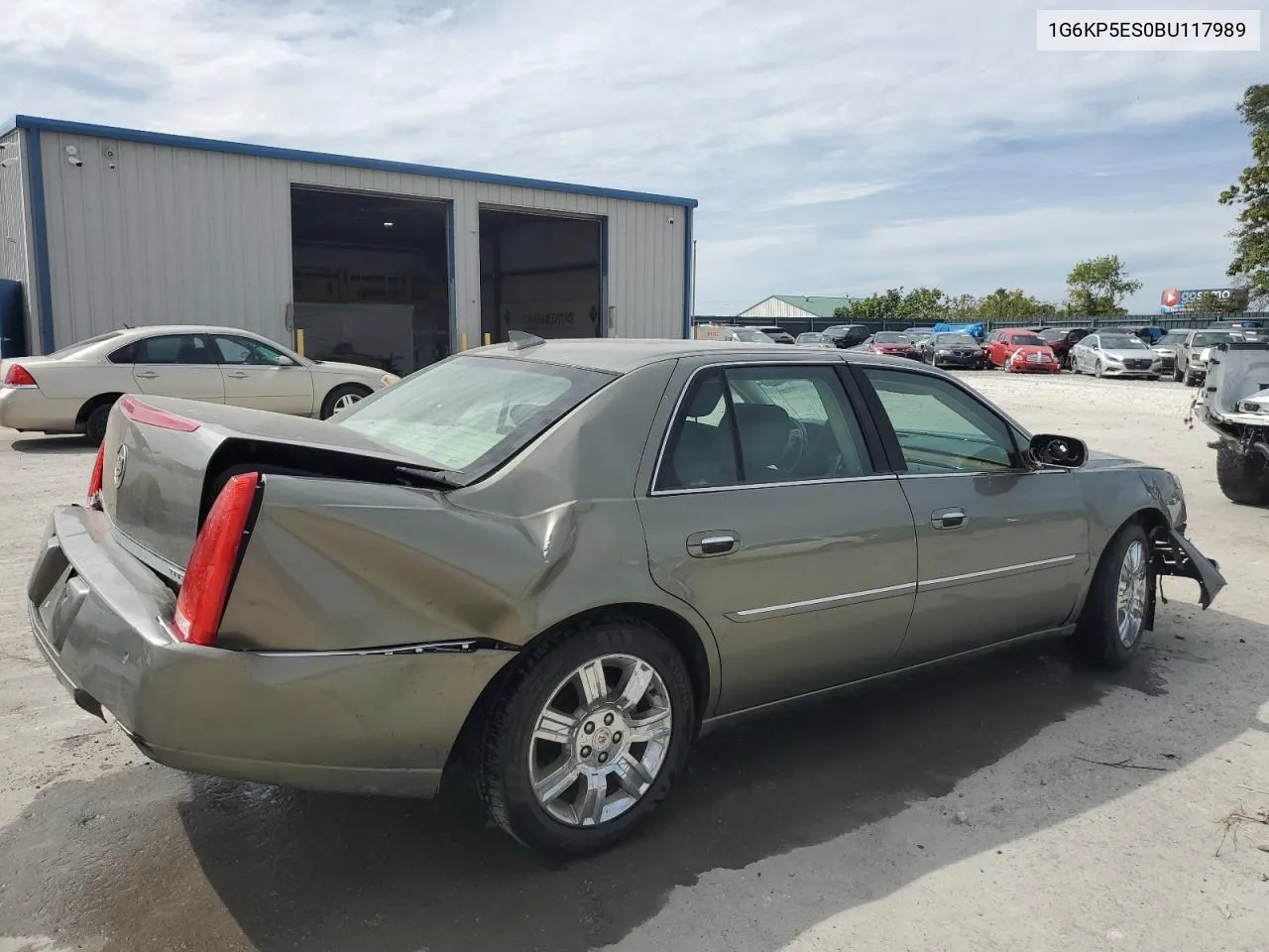 2011 Cadillac Dts Platinum VIN: 1G6KP5ES0BU117989 Lot: 69850334