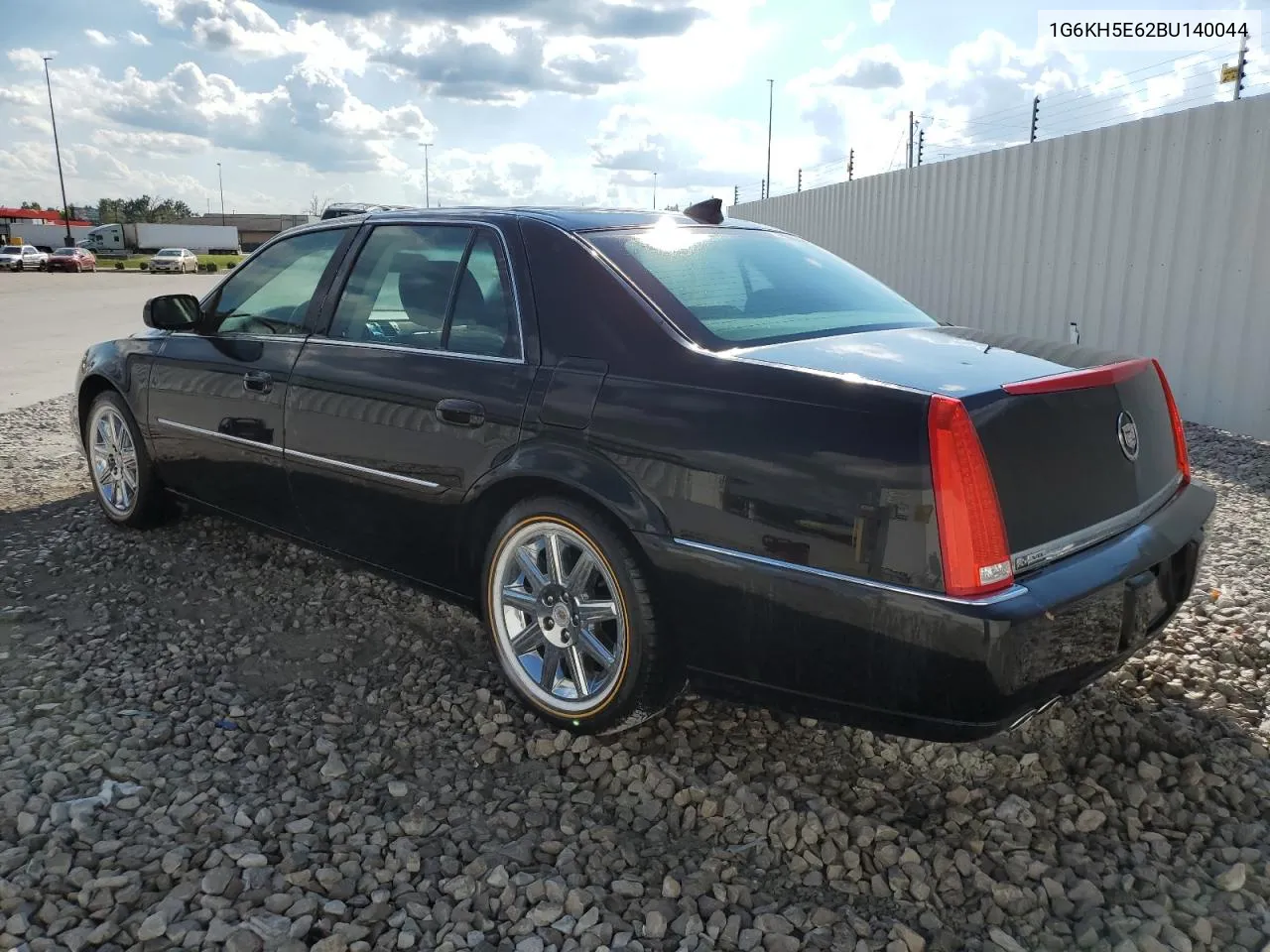 2011 Cadillac Dts Premium Collection VIN: 1G6KH5E62BU140044 Lot: 70380964