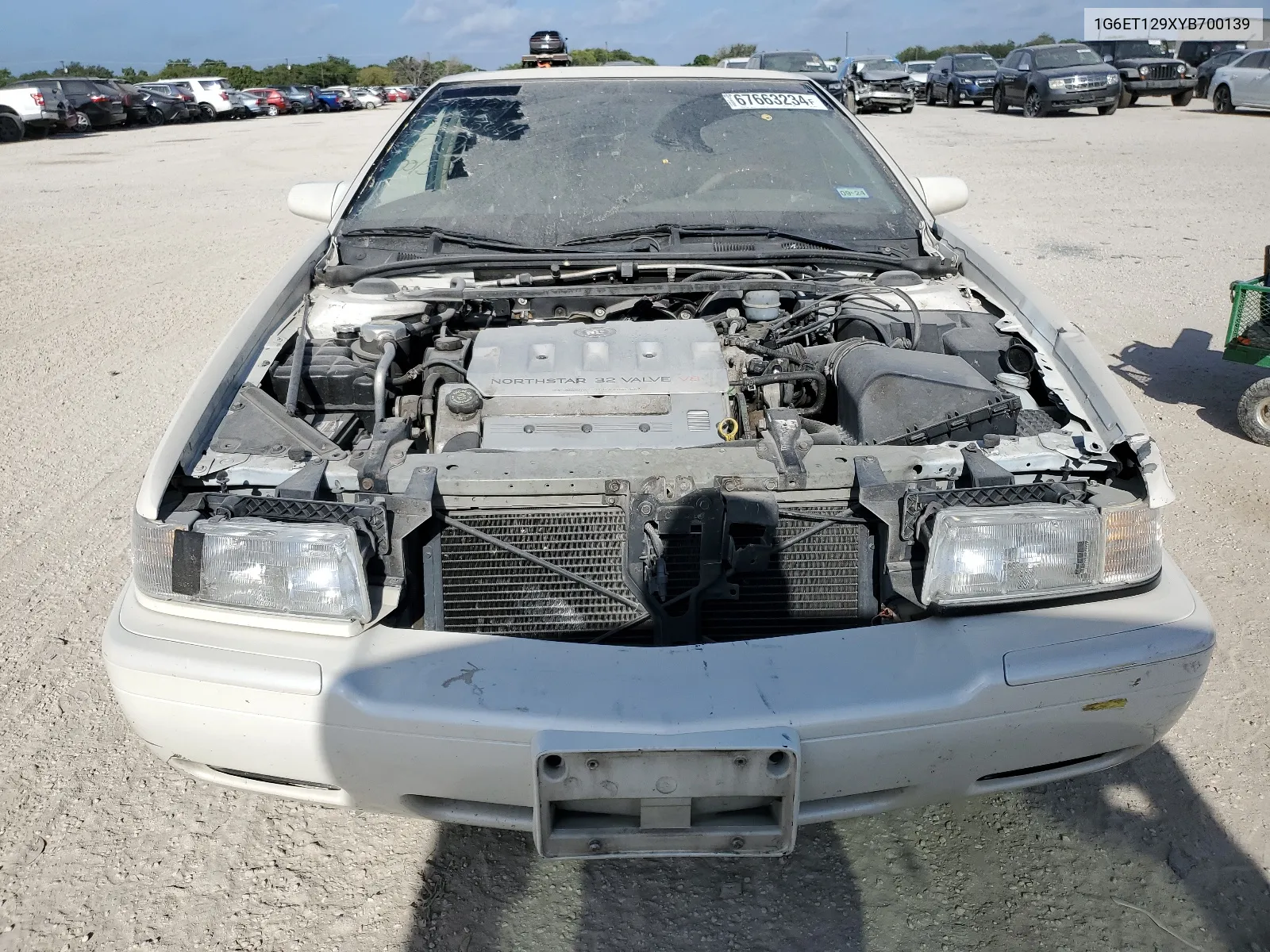 2000 Cadillac Eldorado Touring VIN: 1G6ET129XYB700139 Lot: 67663234