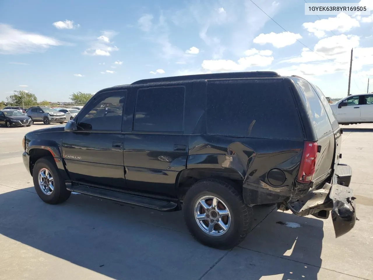 2000 Cadillac Escalade Luxury VIN: 1GYEK63R8YR169505 Lot: 69438104