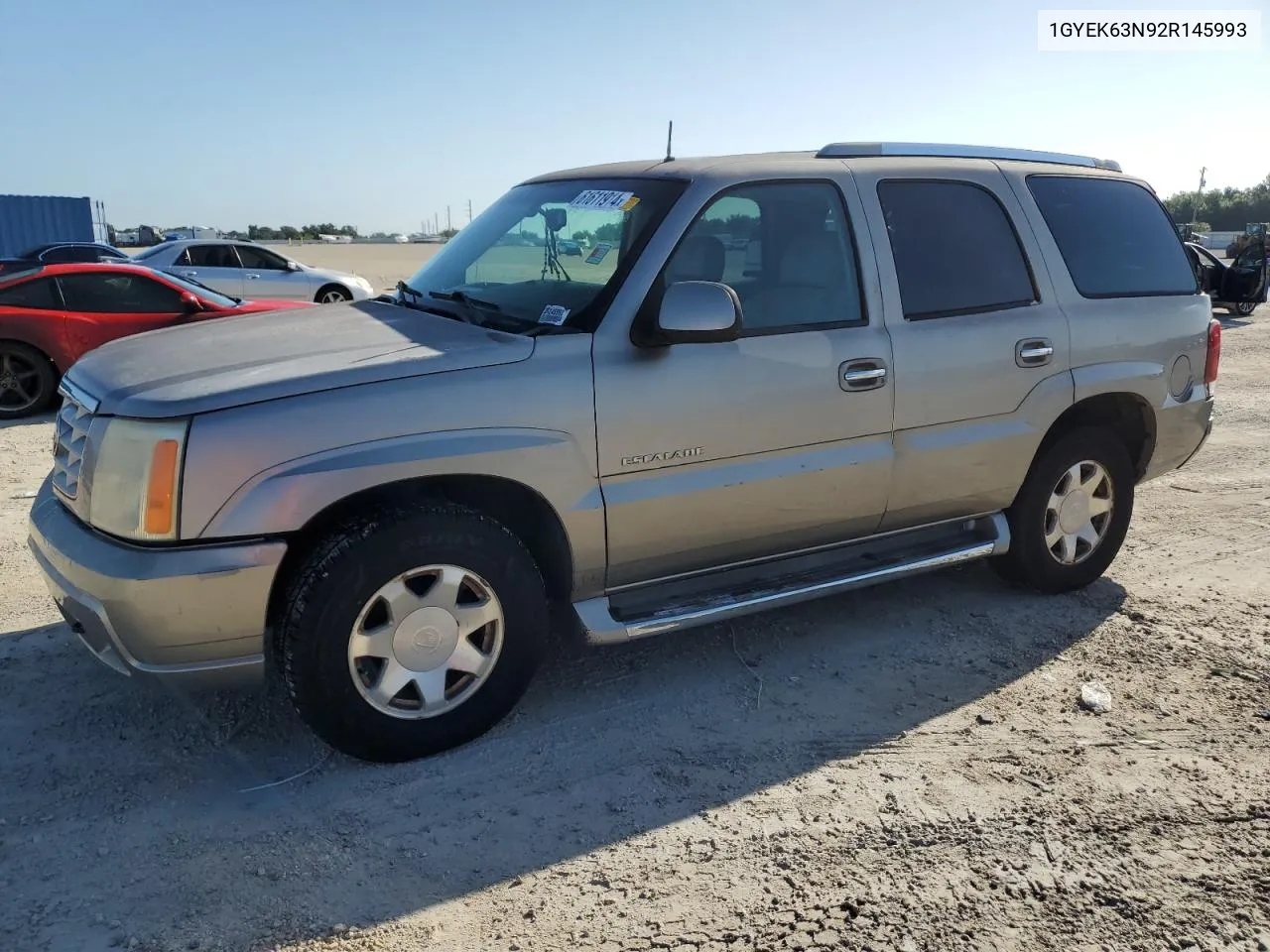 2002 Cadillac Escalade Luxury VIN: 1GYEK63N92R145993 Lot: 61611914