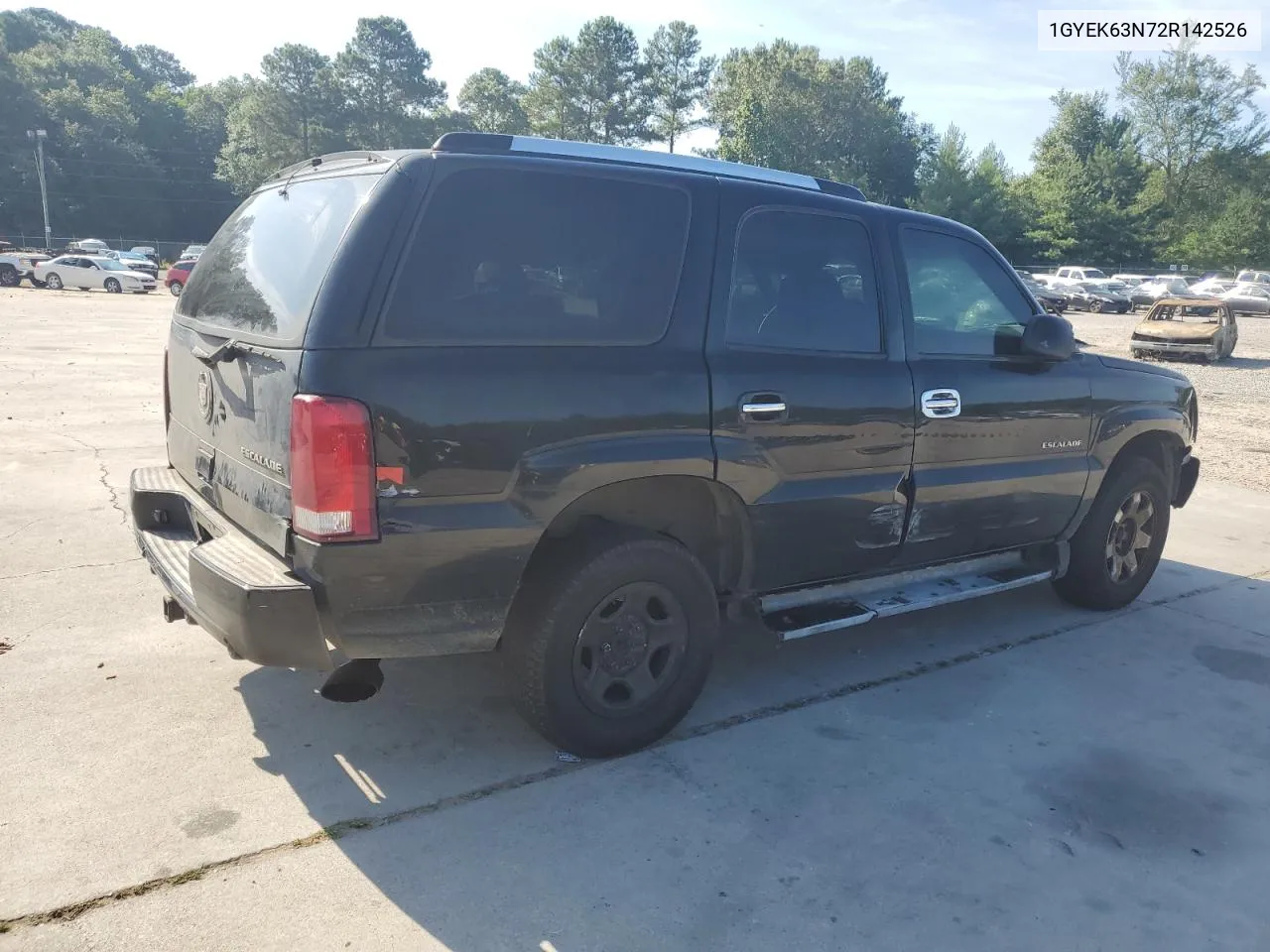 2002 Cadillac Escalade Luxury VIN: 1GYEK63N72R142526 Lot: 61757344