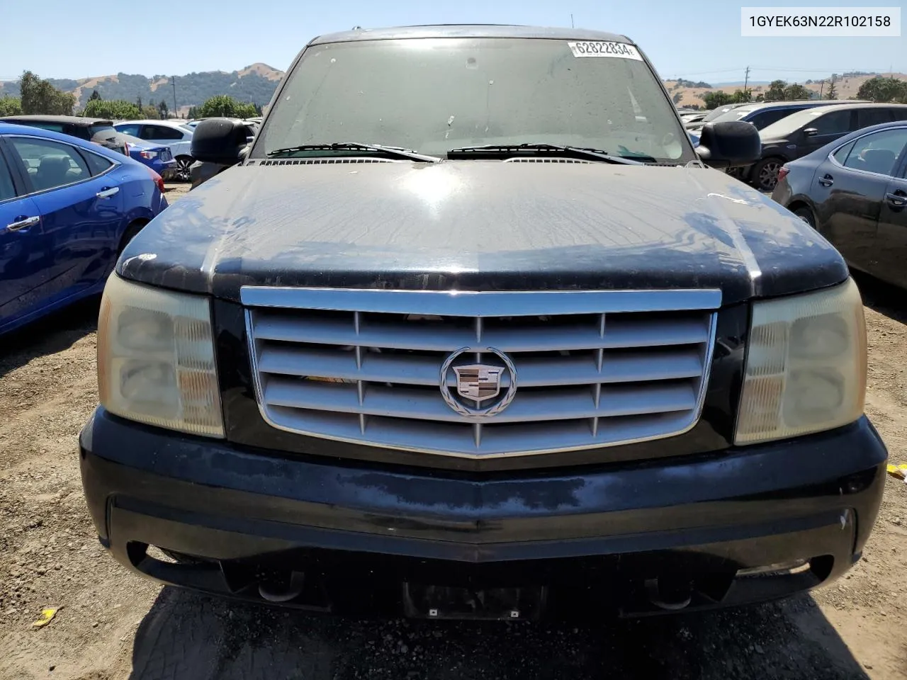 2002 Cadillac Escalade Luxury VIN: 1GYEK63N22R102158 Lot: 62822834