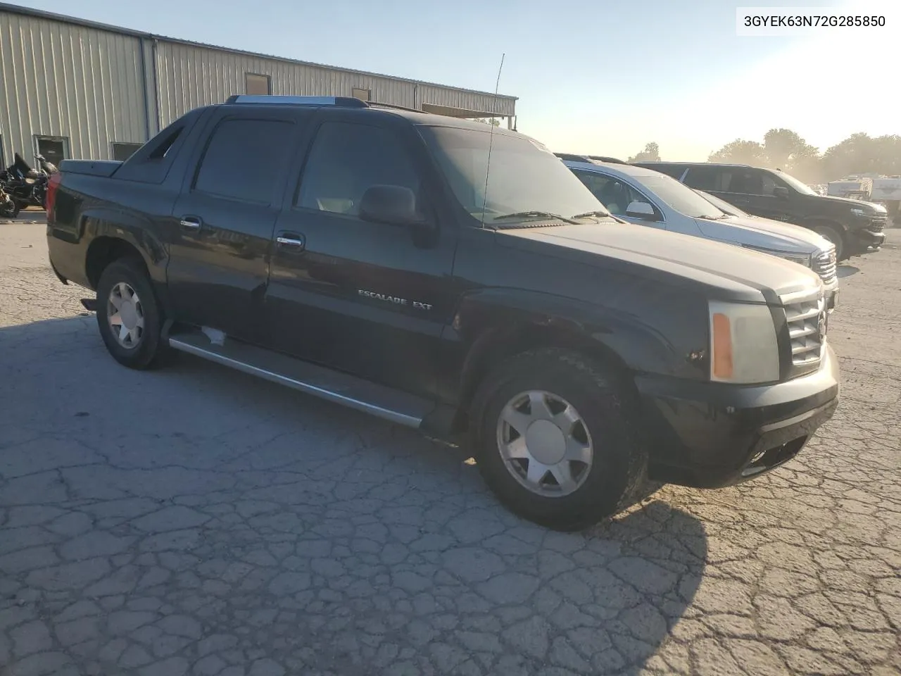 2002 Cadillac Escalade Ext VIN: 3GYEK63N72G285850 Lot: 70924384