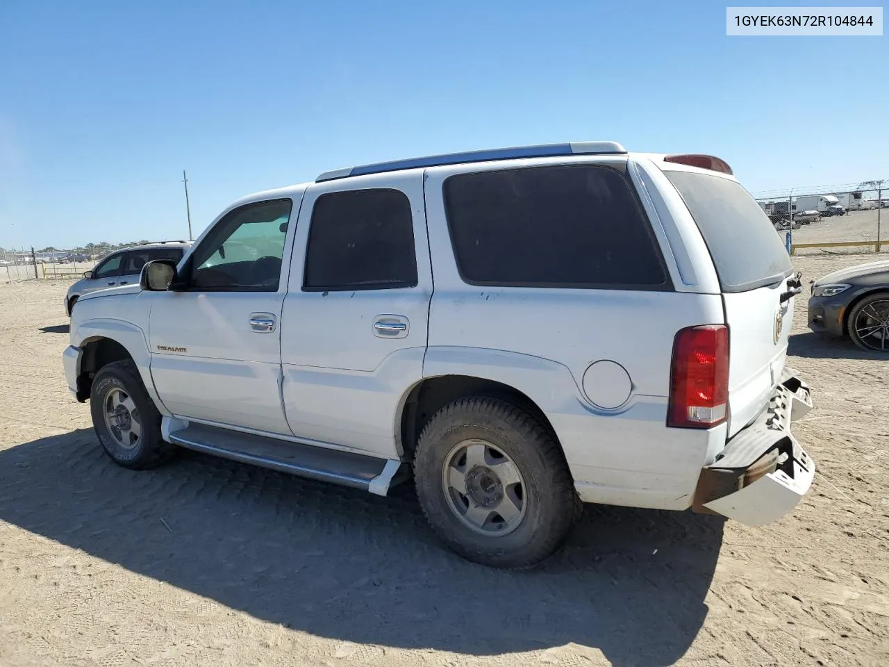 2002 Cadillac Escalade Luxury VIN: 1GYEK63N72R104844 Lot: 76659694