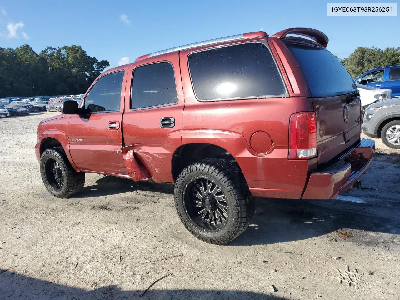 2003 Cadillac Escalade Luxury VIN: 1GYEC63T93R256251 Lot: 79132994