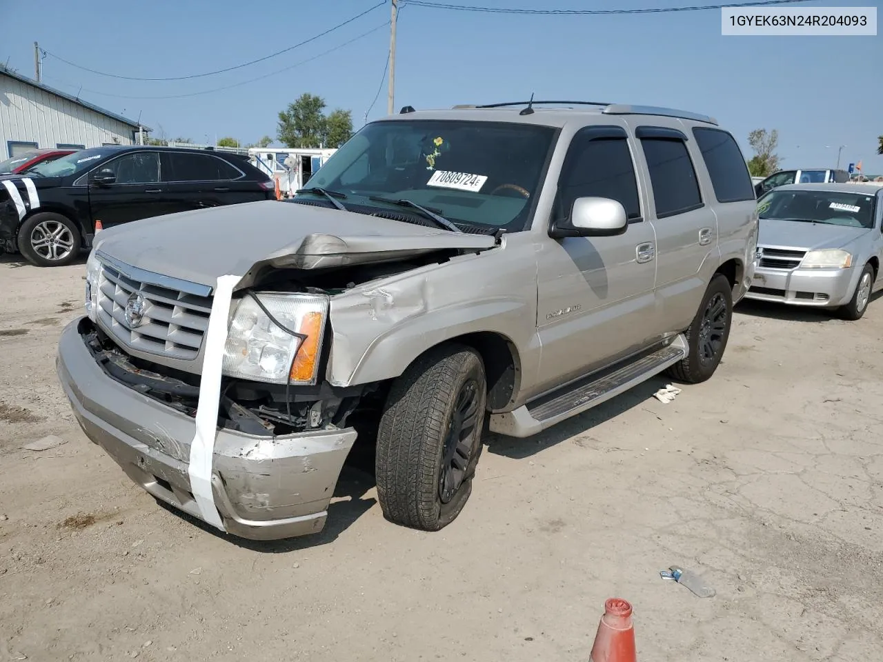 2004 Cadillac Escalade Luxury VIN: 1GYEK63N24R204093 Lot: 70809724