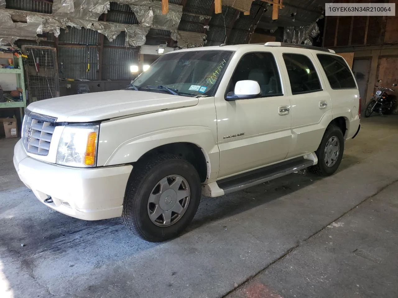 2004 Cadillac Escalade Luxury VIN: 1GYEK63N34R210064 Lot: 72445974