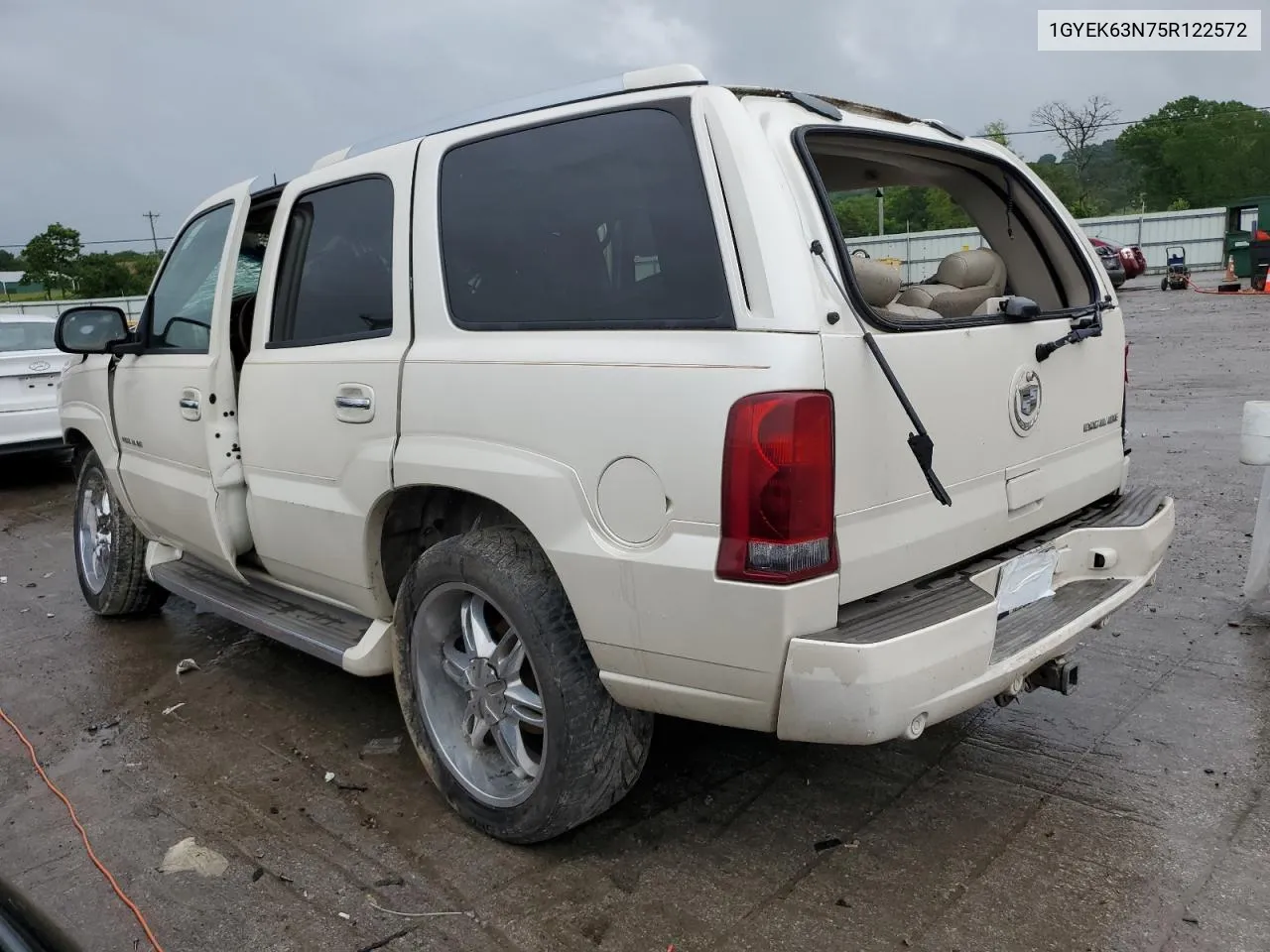 2005 Cadillac Escalade Luxury VIN: 1GYEK63N75R122572 Lot: 54583684