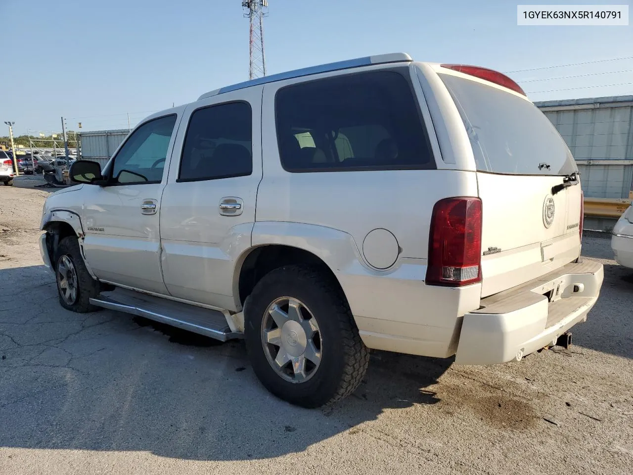 2005 Cadillac Escalade Luxury VIN: 1GYEK63NX5R140791 Lot: 71642454