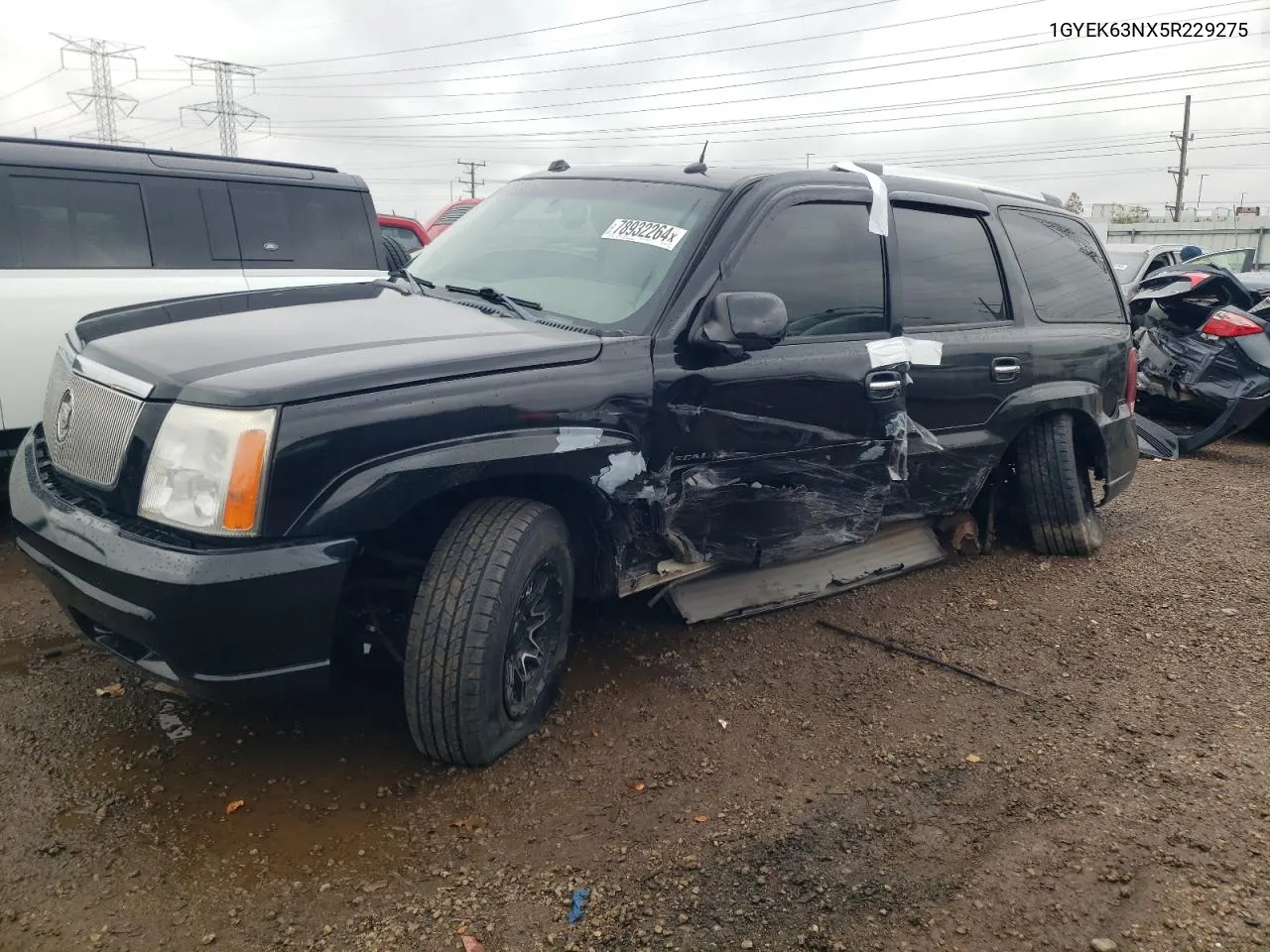 2005 Cadillac Escalade Luxury VIN: 1GYEK63NX5R229275 Lot: 78932264