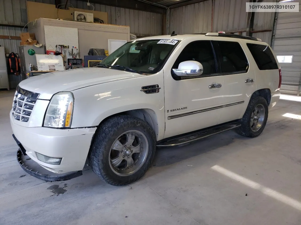 2007 Cadillac Escalade Luxury VIN: 1GYFK63897R310107 Lot: 61939784