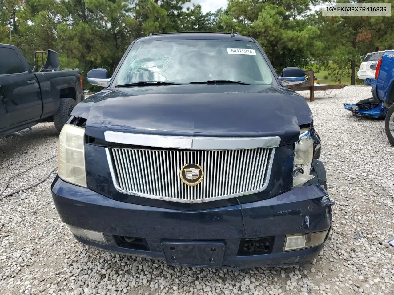 2007 Cadillac Escalade Luxury VIN: 1GYFK638X7R416839 Lot: 64425014