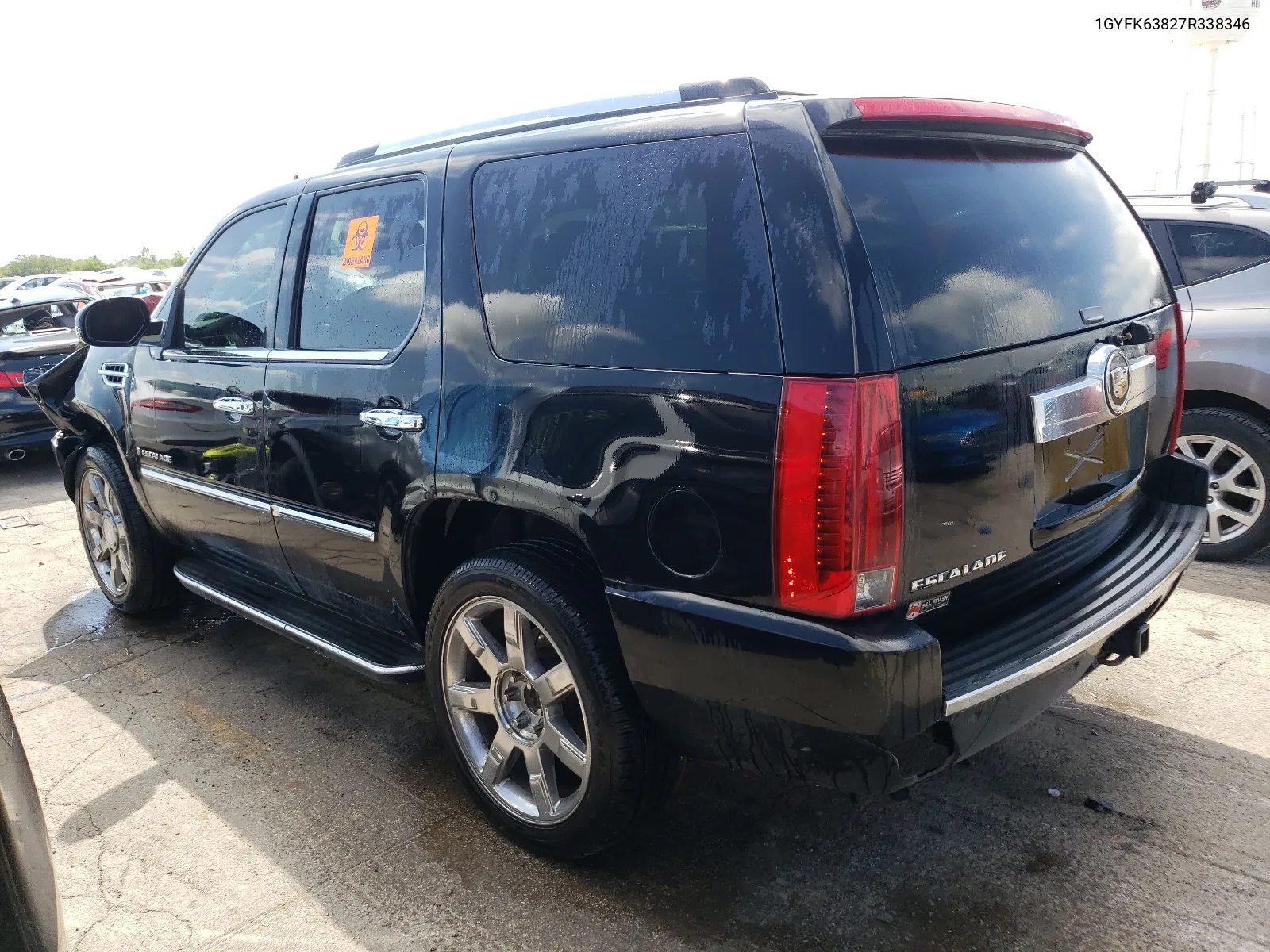 2007 Cadillac Escalade Luxury VIN: 1GYFK63827R338346 Lot: 65718814