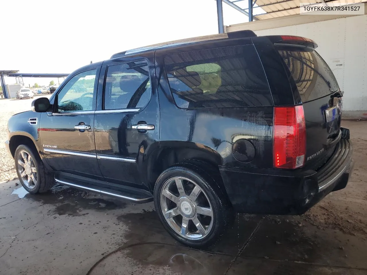 2007 Cadillac Escalade Luxury VIN: 1GYFK638X7R341527 Lot: 69187044