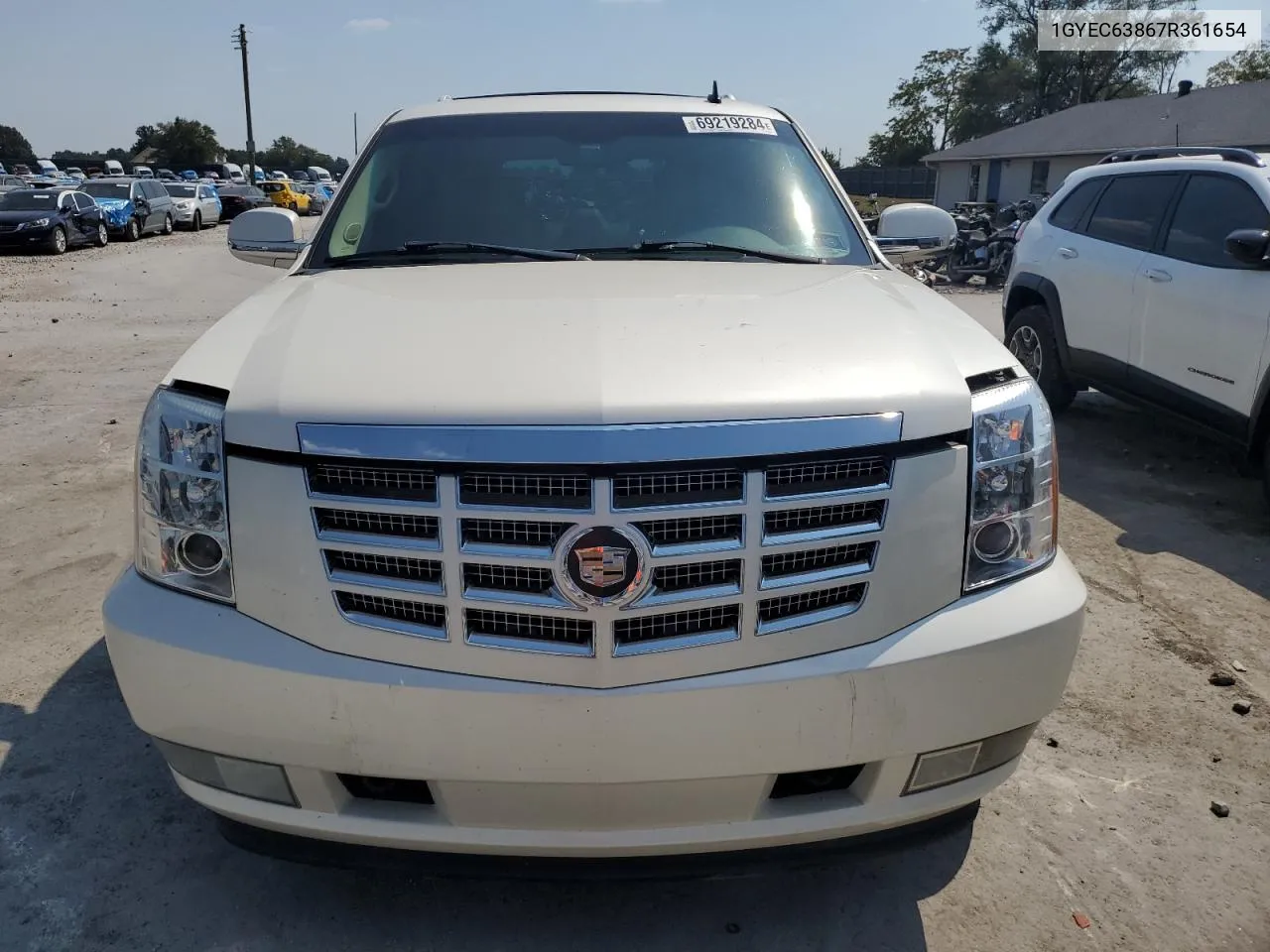 2007 Cadillac Escalade Luxury VIN: 1GYEC63867R361654 Lot: 69219284