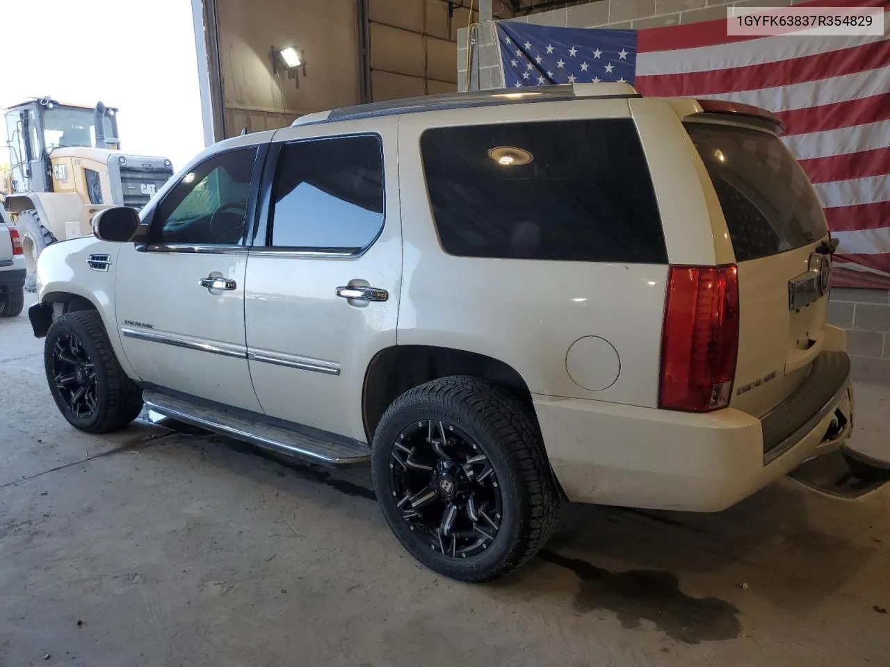 2007 Cadillac Escalade Luxury VIN: 1GYFK63837R354829 Lot: 71132154