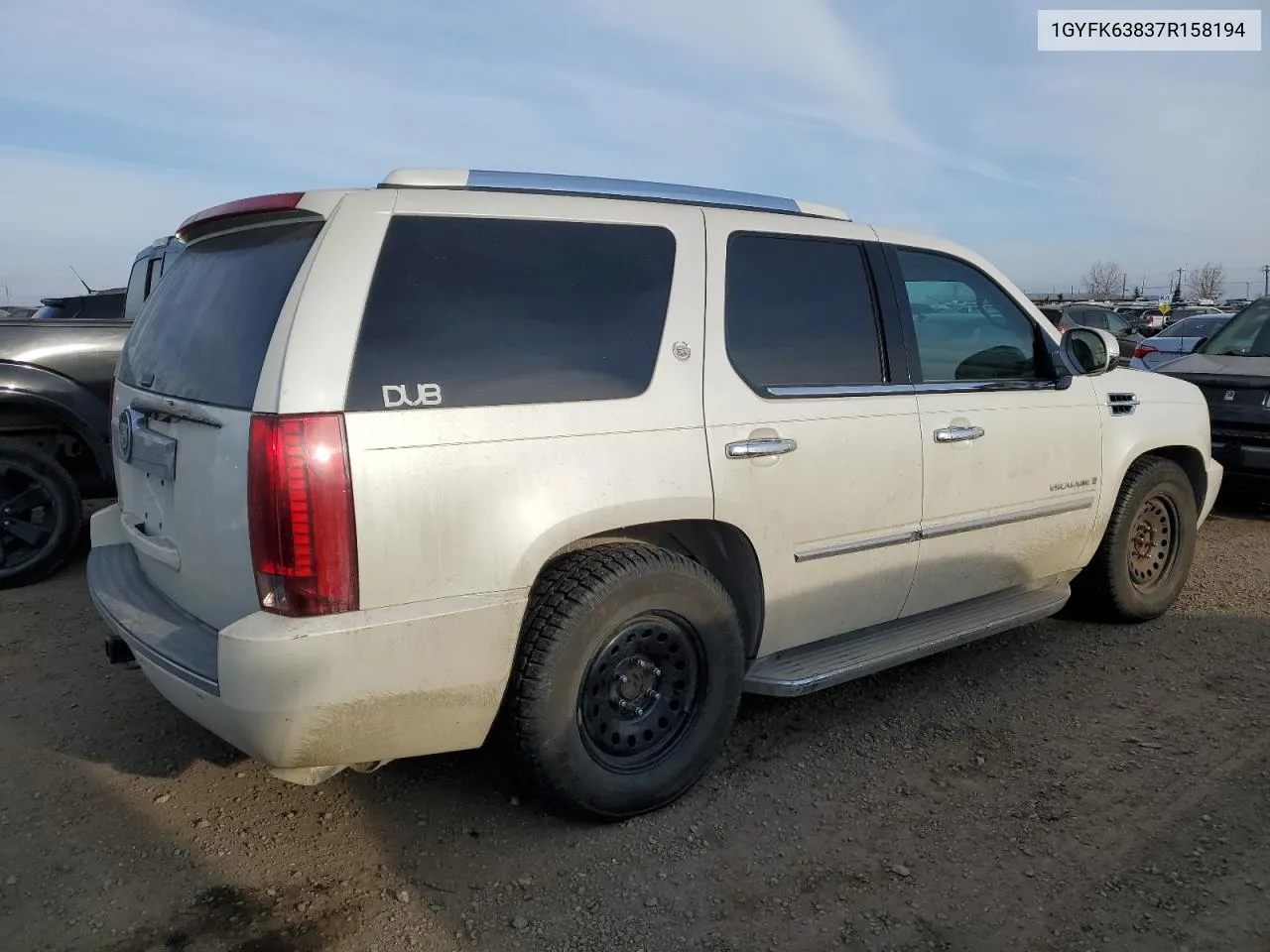 2007 Cadillac Escalade Luxury VIN: 1GYFK63837R158194 Lot: 77877534