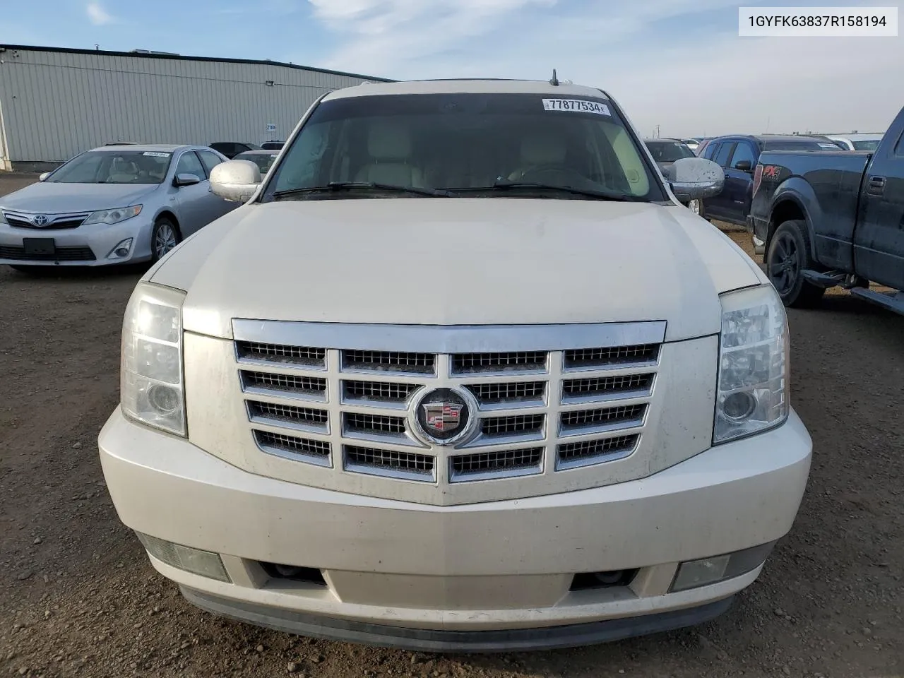 2007 Cadillac Escalade Luxury VIN: 1GYFK63837R158194 Lot: 77877534