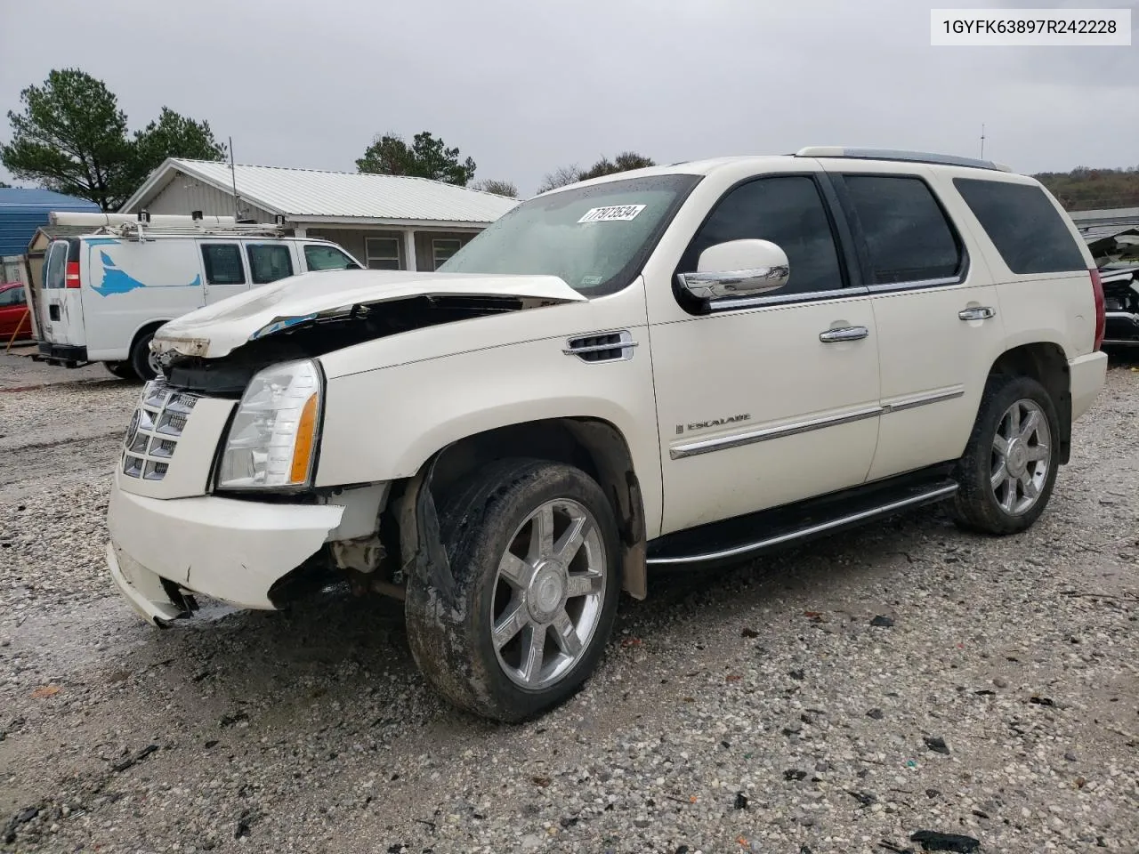 2007 Cadillac Escalade Luxury VIN: 1GYFK63897R242228 Lot: 77973534