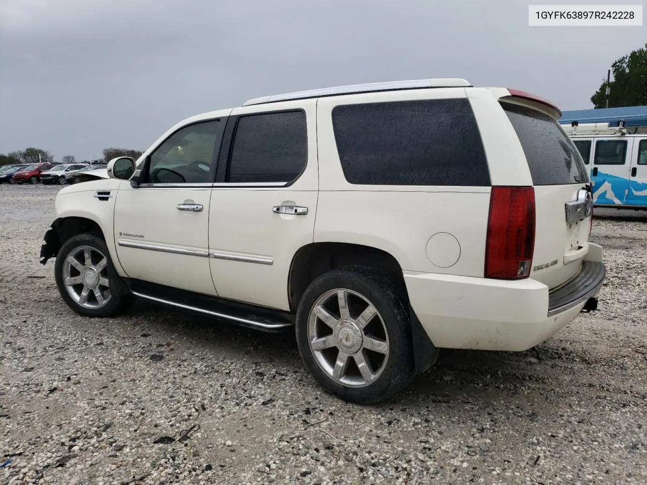 2007 Cadillac Escalade Luxury VIN: 1GYFK63897R242228 Lot: 77973534