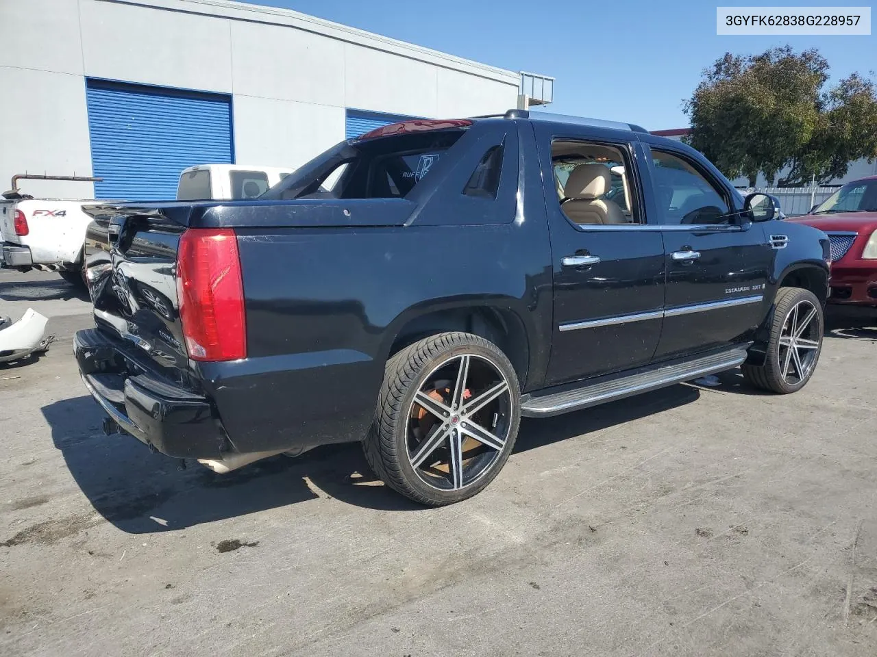 3GYFK62838G228957 2008 Cadillac Escalade Ext