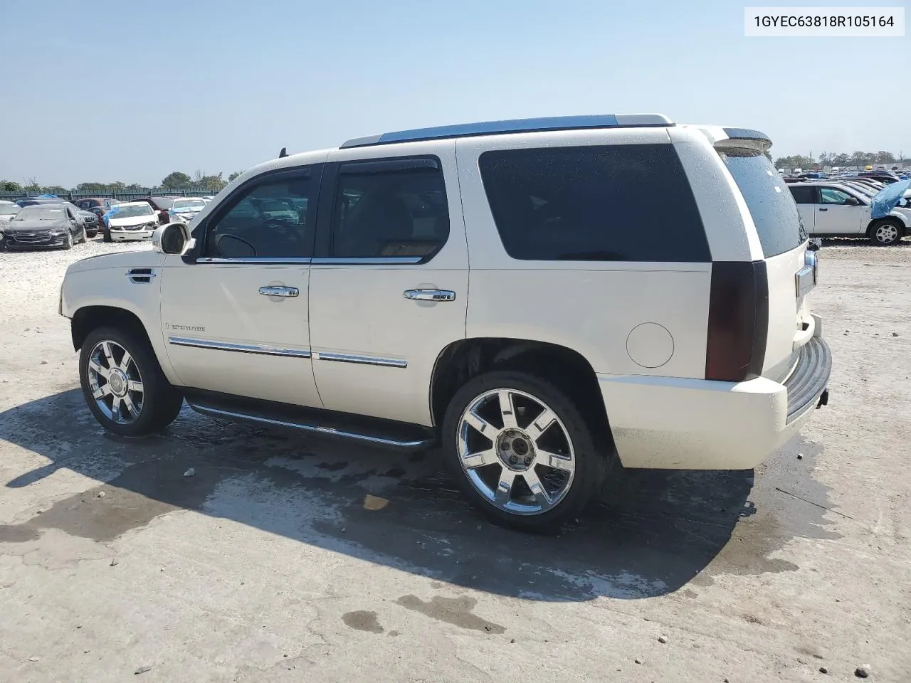 2008 Cadillac Escalade Luxury VIN: 1GYEC63818R105164 Lot: 69476304