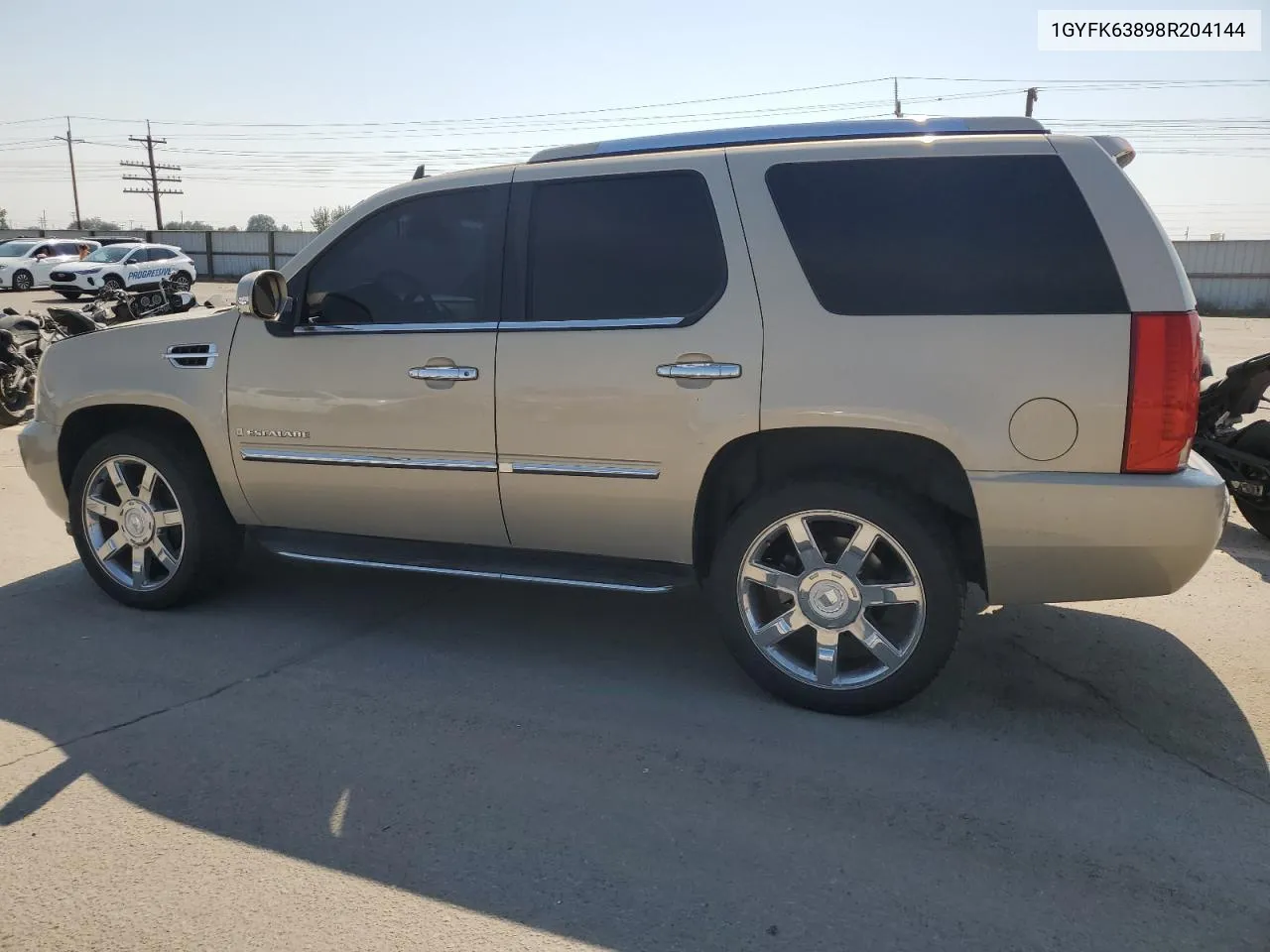 2008 Cadillac Escalade Luxury VIN: 1GYFK63898R204144 Lot: 70634084