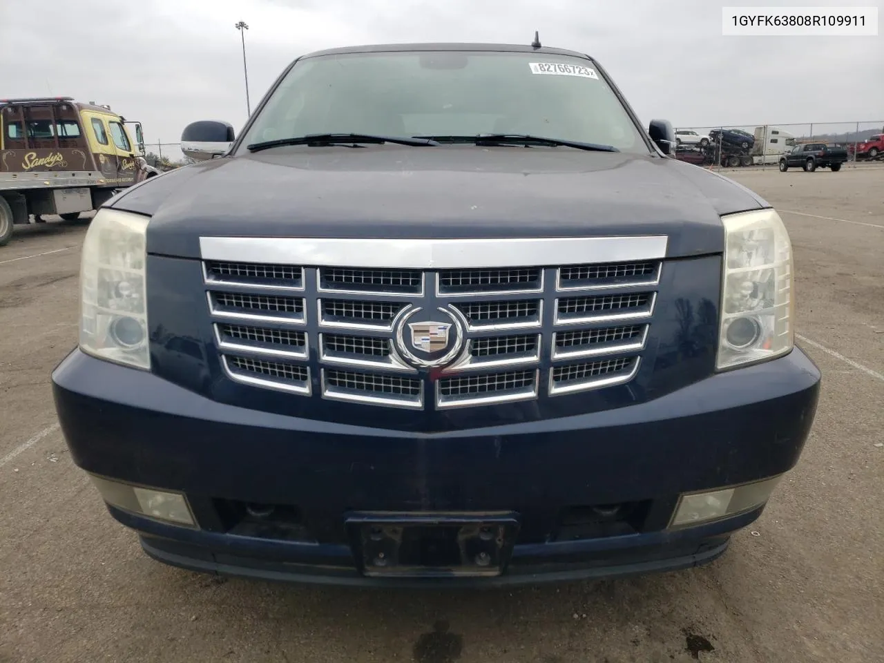 2008 Cadillac Escalade Luxury VIN: 1GYFK63808R109911 Lot: 82766723