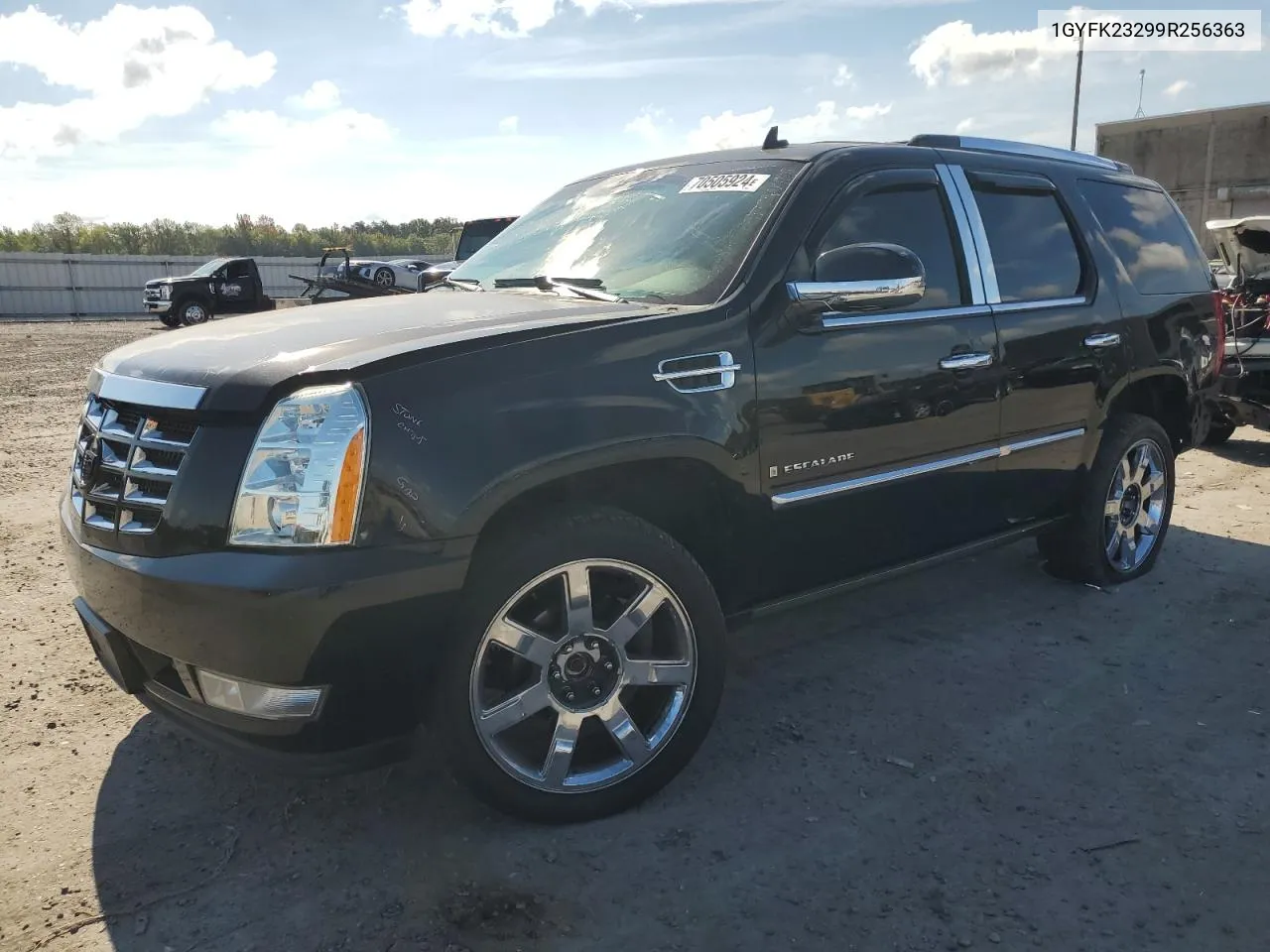 2009 Cadillac Escalade Luxury VIN: 1GYFK23299R256363 Lot: 70505924