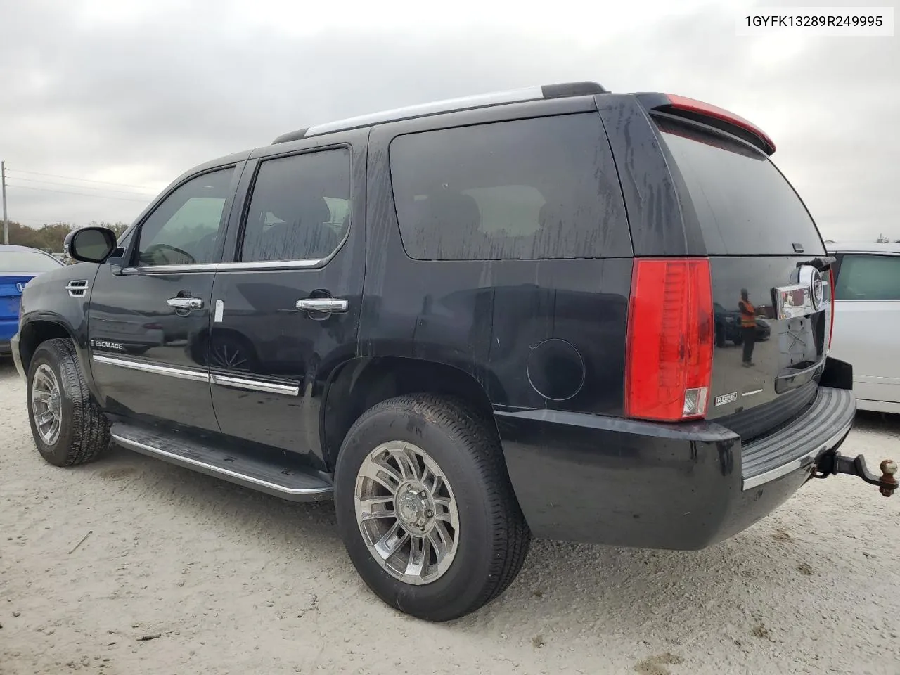 2009 Cadillac Escalade VIN: 1GYFK13289R249995 Lot: 76739394