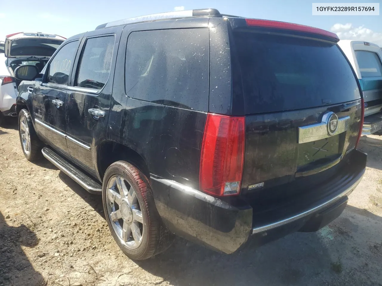 2009 Cadillac Escalade Luxury VIN: 1GYFK23289R157694 Lot: 77209124