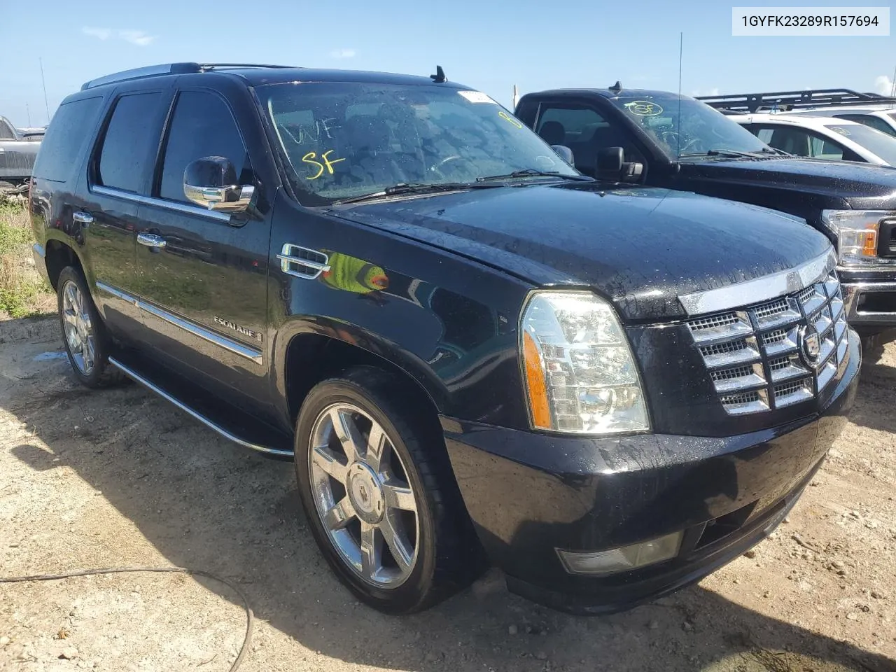 2009 Cadillac Escalade Luxury VIN: 1GYFK23289R157694 Lot: 77209124