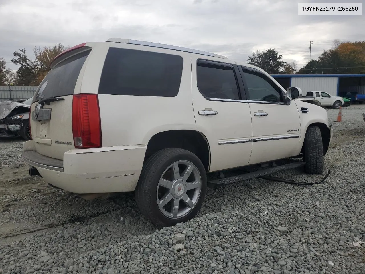 2009 Cadillac Escalade Luxury VIN: 1GYFK23279R256250 Lot: 78496714