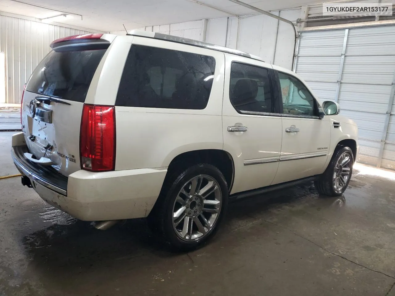 2010 Cadillac Escalade Platinum VIN: 1GYUKDEF2AR153177 Lot: 75993504