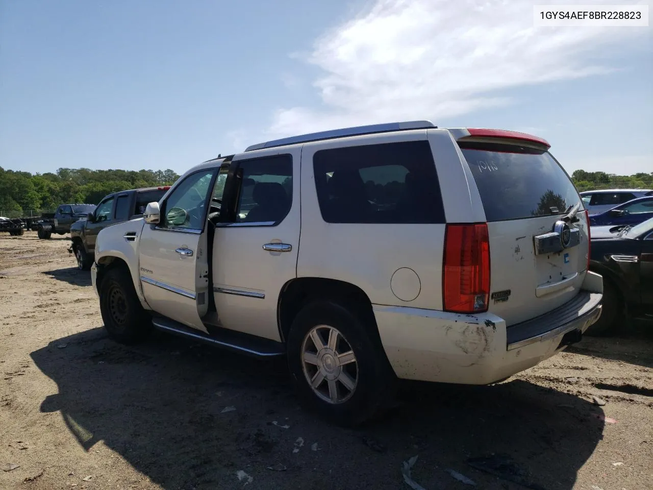 2011 Cadillac Escalade VIN: 1GYS4AEF8BR228823 Lot: 56129574