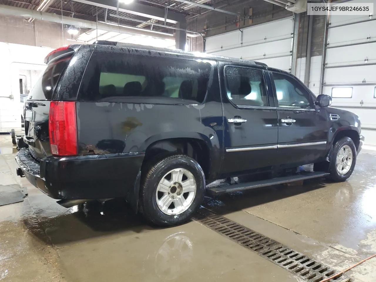 1GYS4JEF9BR246635 2011 Cadillac Escalade Esv Premium