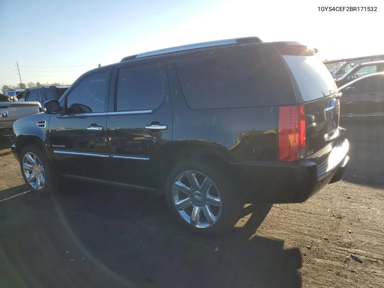 2011 Cadillac Escalade Premium VIN: 1GYS4CEF2BR171532 Lot: 69108154