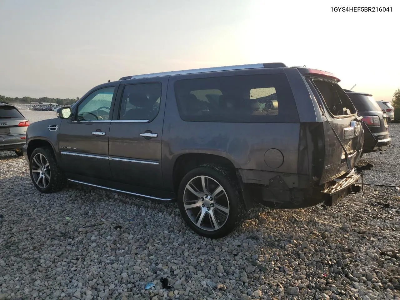 2011 Cadillac Escalade Esv Luxury VIN: 1GYS4HEF5BR216041 Lot: 70660374