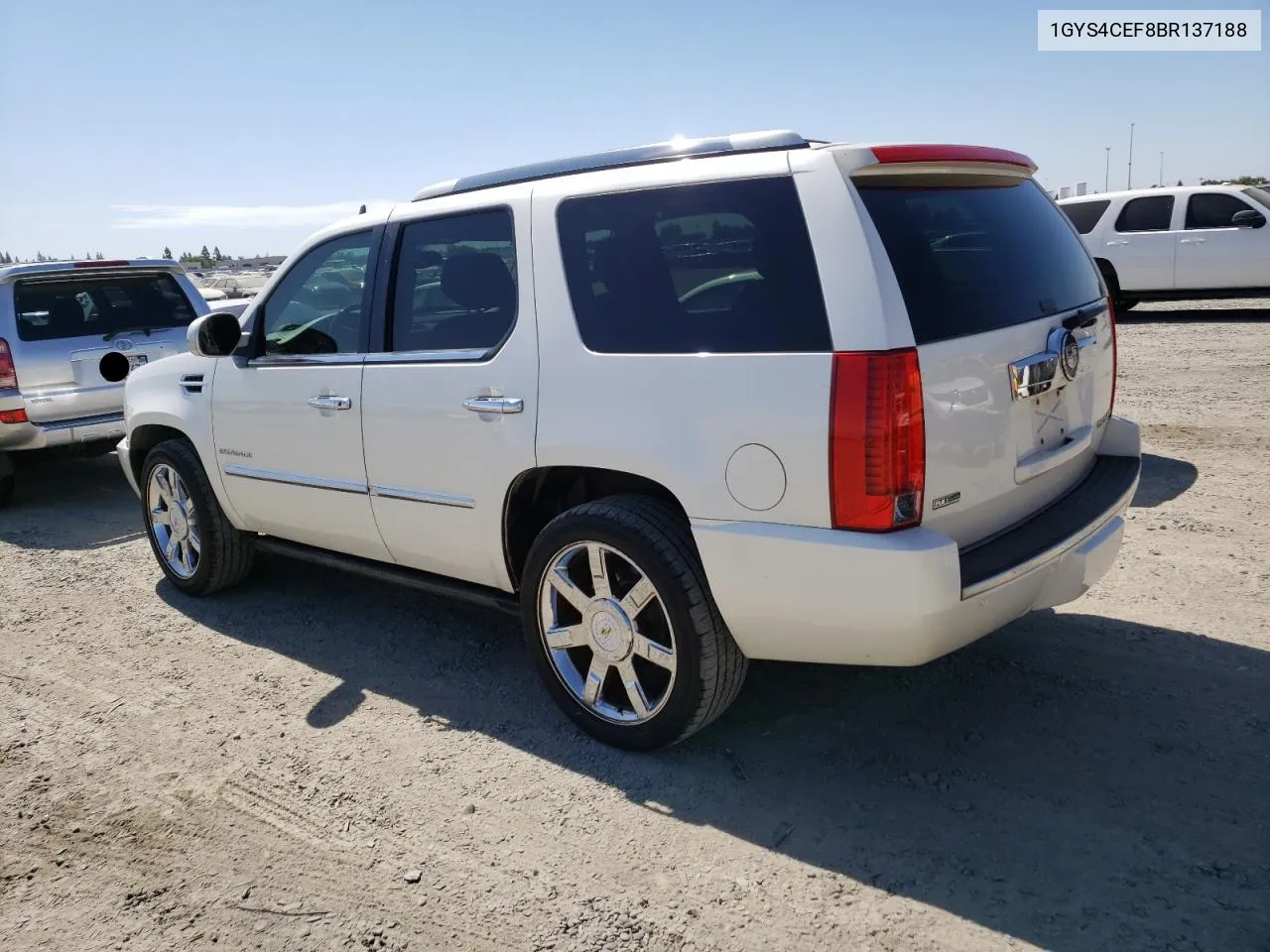 1GYS4CEF8BR137188 2011 Cadillac Escalade Premium