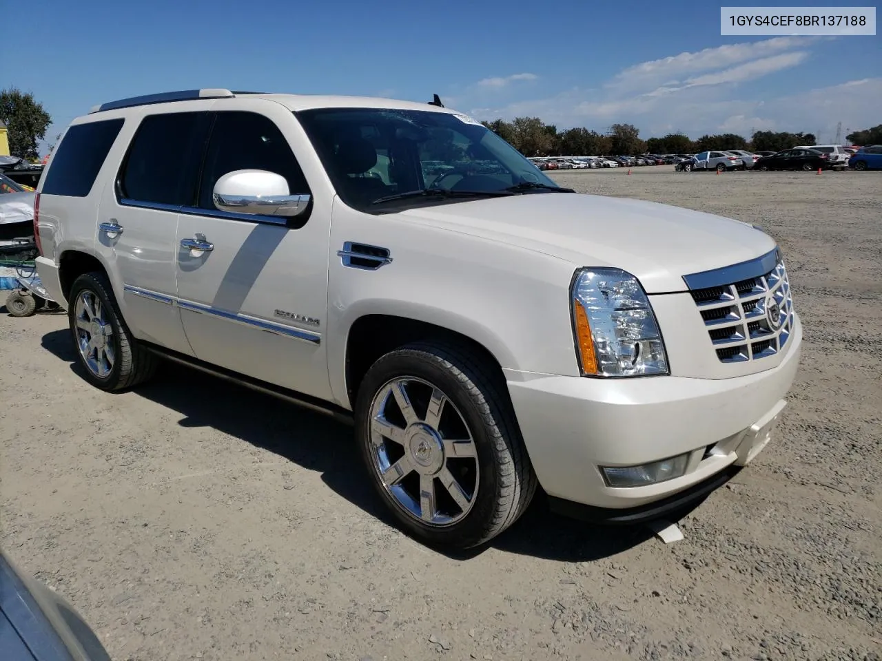 1GYS4CEF8BR137188 2011 Cadillac Escalade Premium