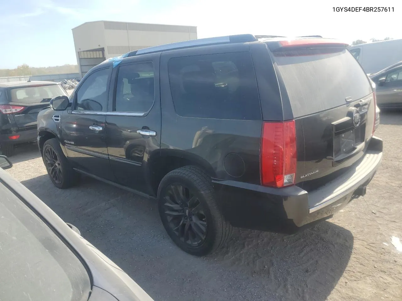 2011 Cadillac Escalade Platinum VIN: 1GYS4DEF4BR257611 Lot: 76463134