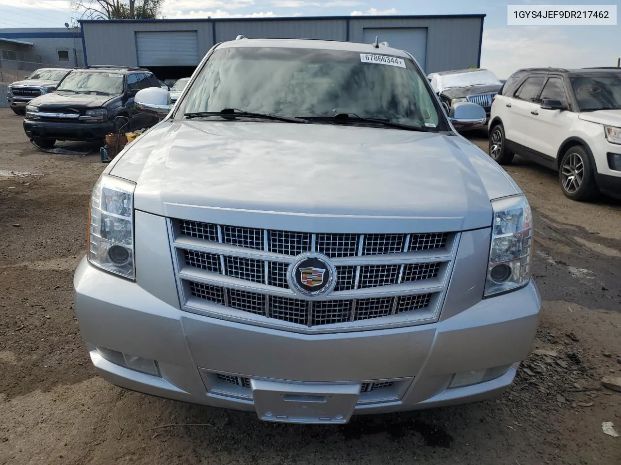 1GYS4JEF9DR217462 2013 Cadillac Escalade Esv Premium