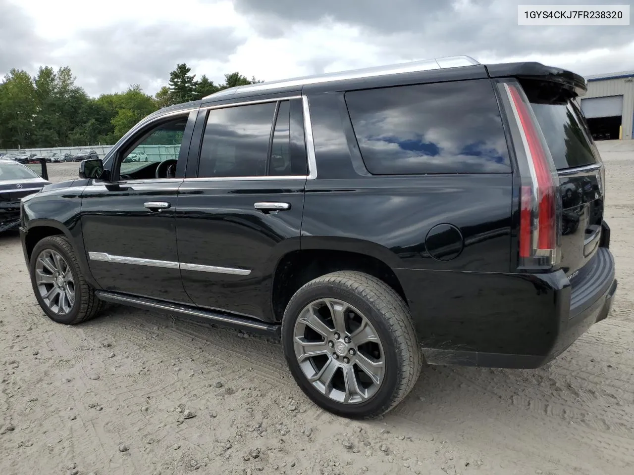 1GYS4CKJ7FR238320 2015 Cadillac Escalade Premium