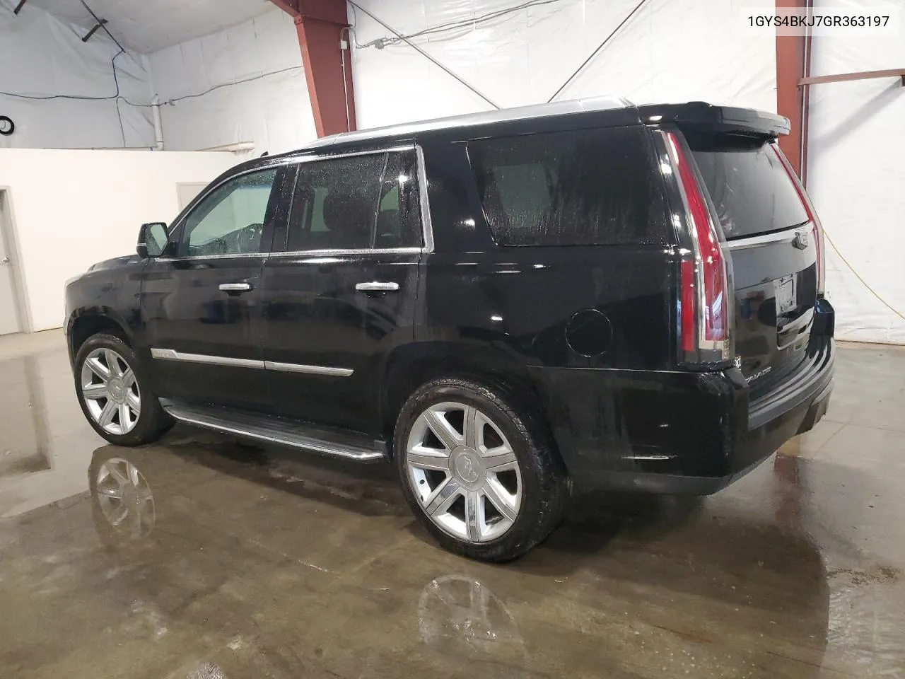 1GYS4BKJ7GR363197 2016 Cadillac Escalade Luxury