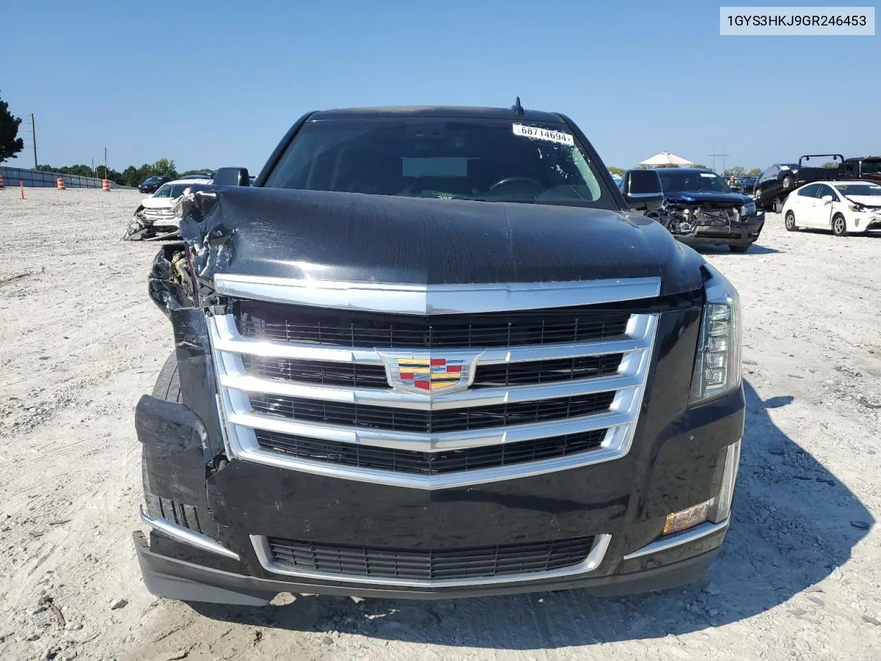 1GYS3HKJ9GR246453 2016 Cadillac Escalade Esv Luxury